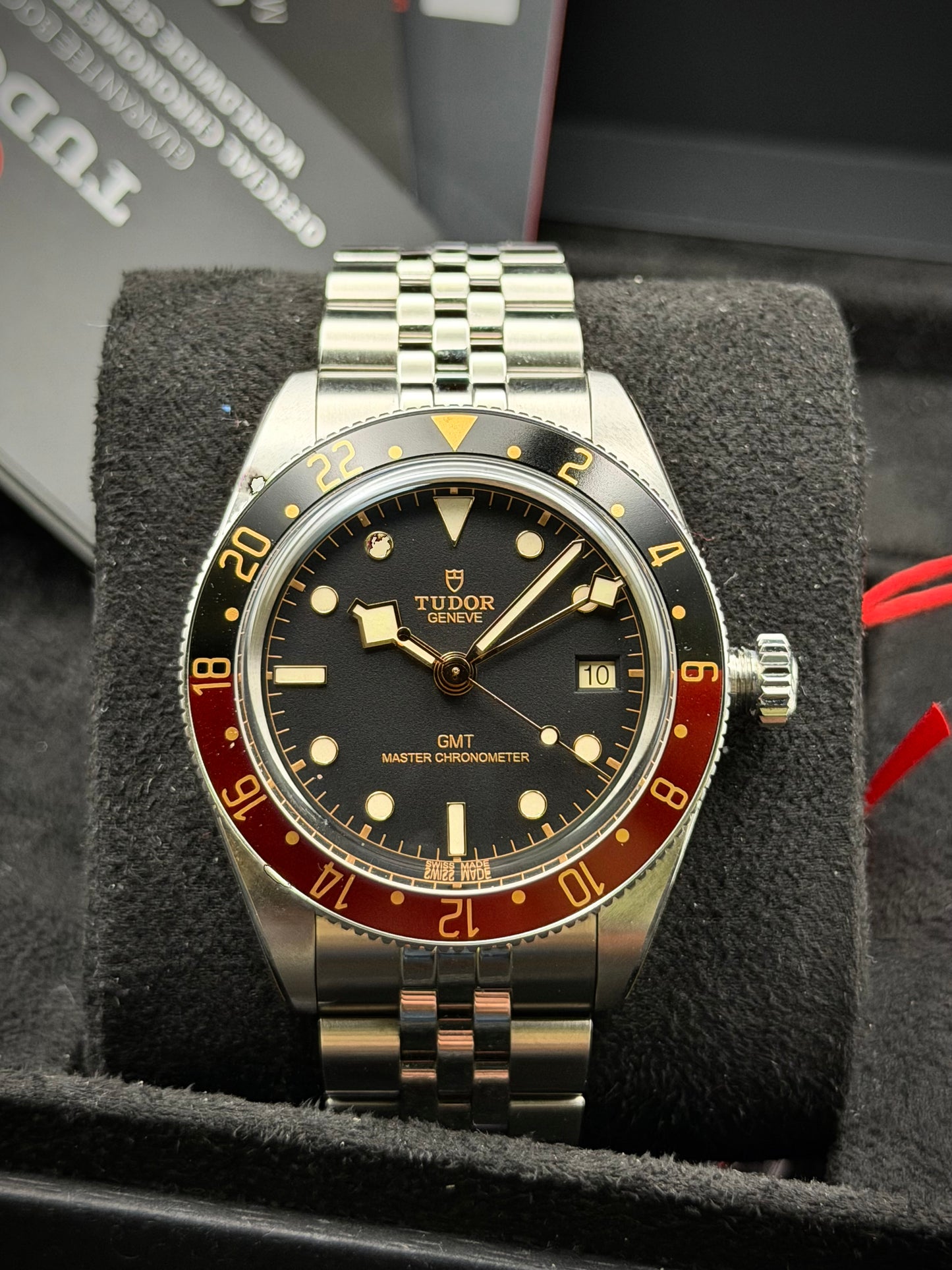 Tudor Black Bay GMT