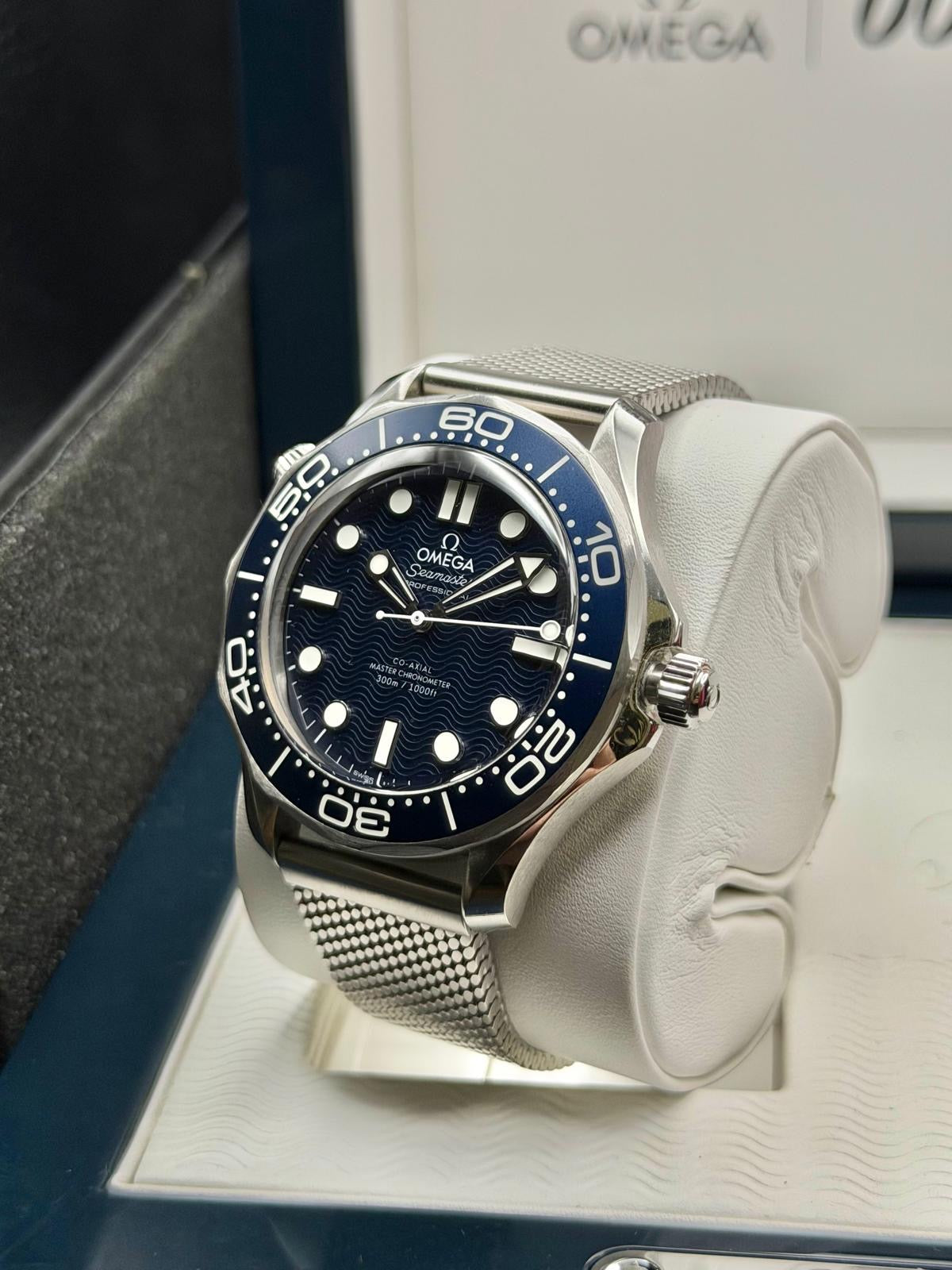 Omega Seamaster 300M “James Bond”