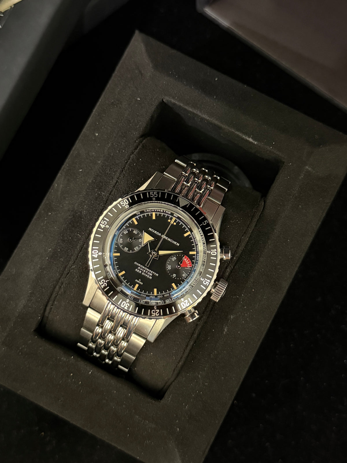 Nivada Grenchen Chronomaster