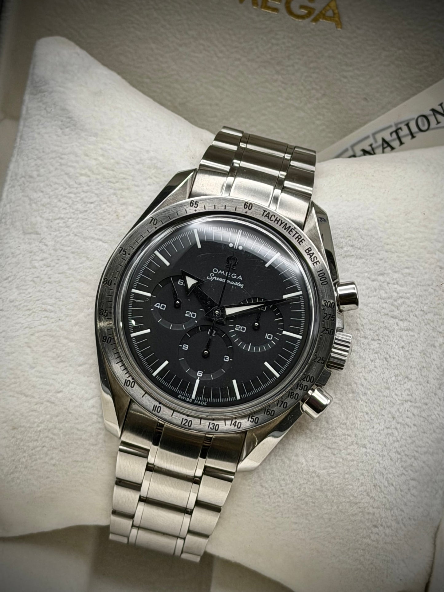 Omega Broad Arrow