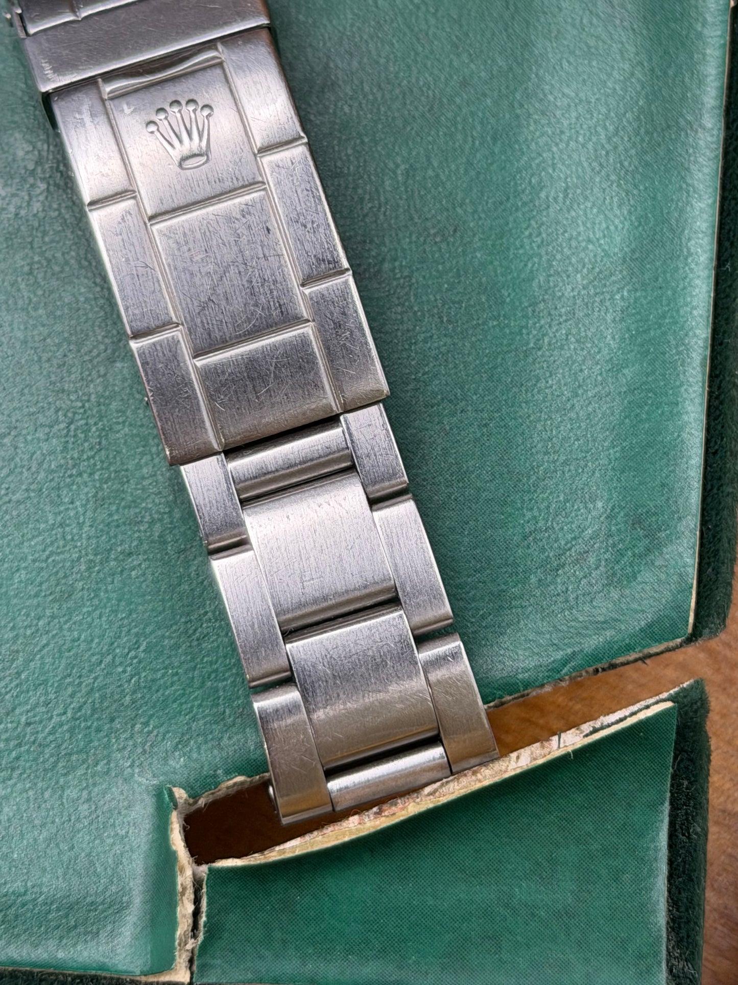 Rolex Submariner 16800