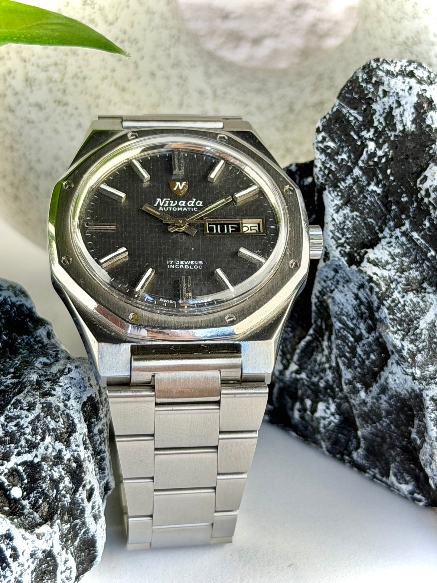 Nivada F77 (Vintage)