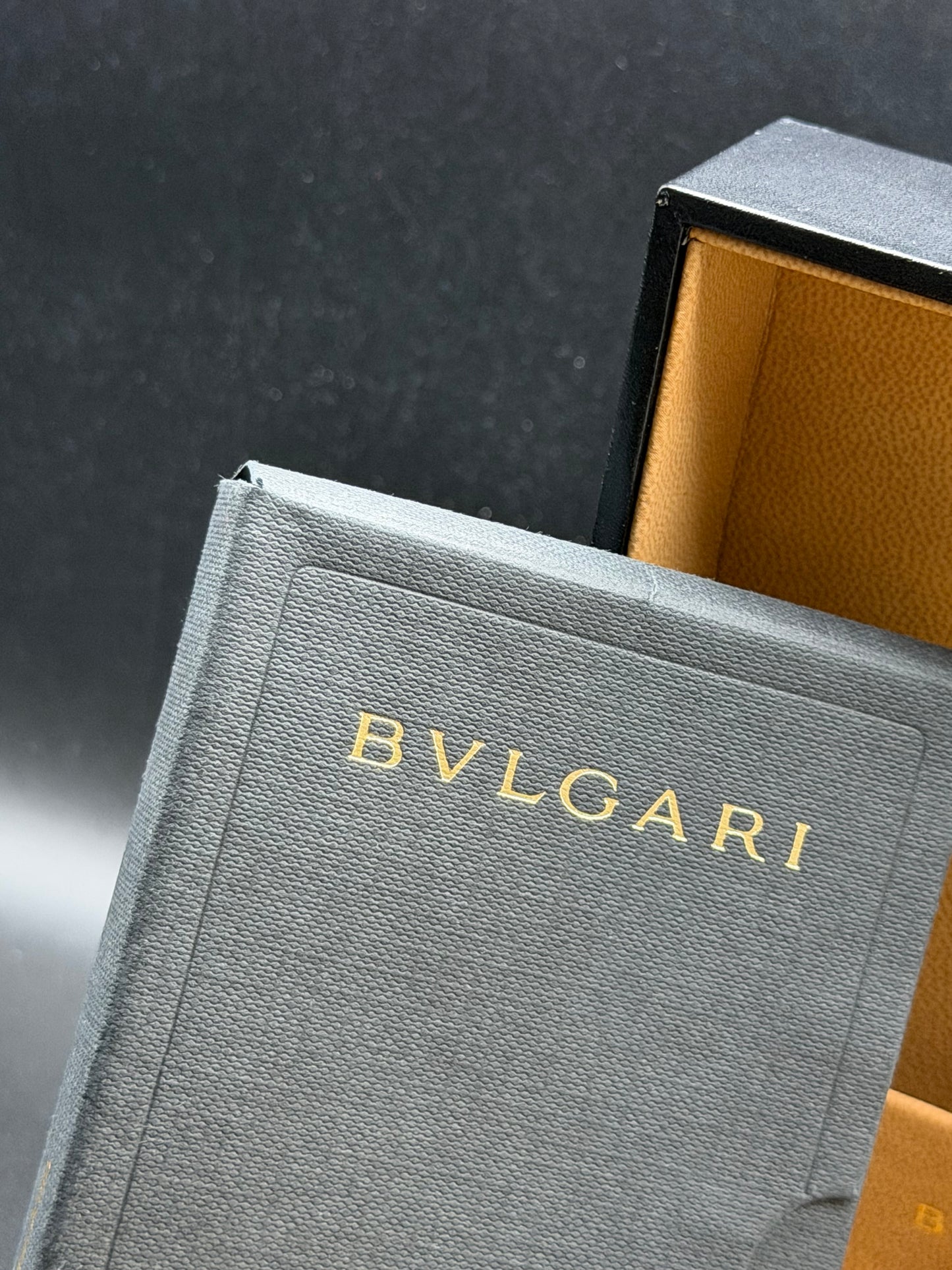 Bulgari Alluminium AC44TA