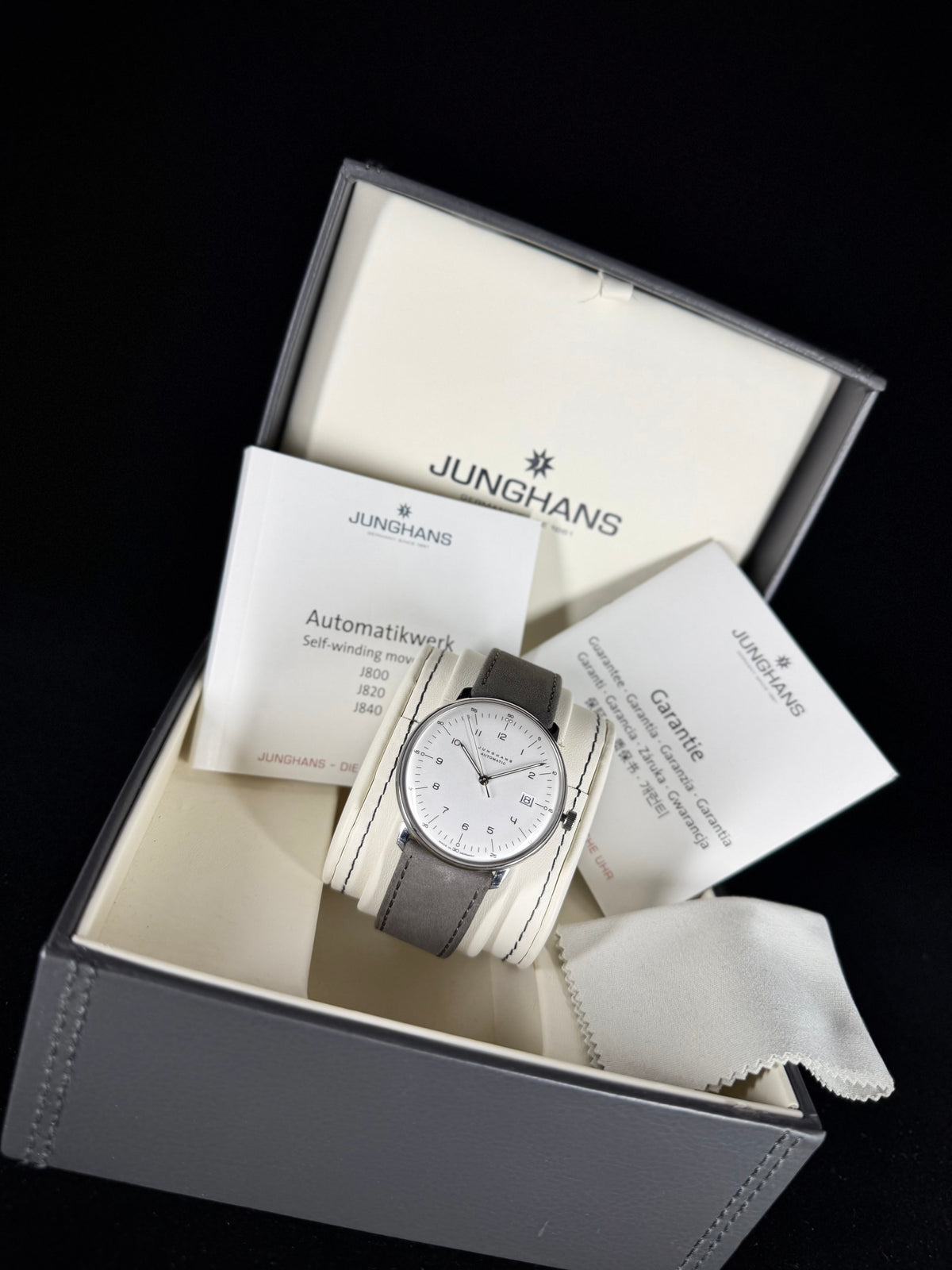 Junghans Max Bill