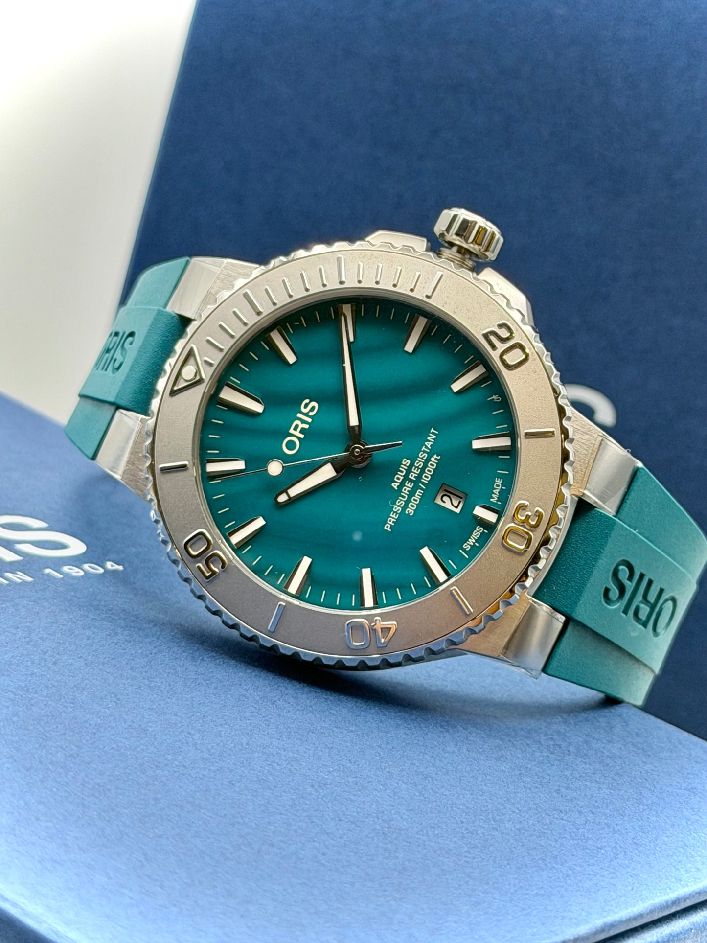 Oris Aquis New York Harbor L.E.