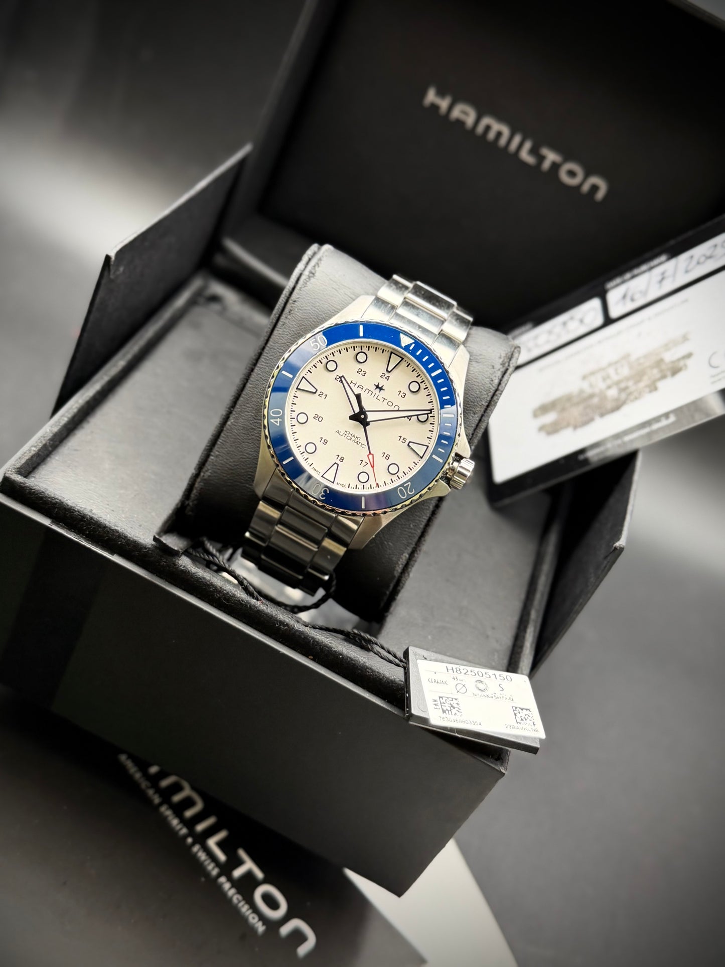 Hamilton Khaki Navi Scuba