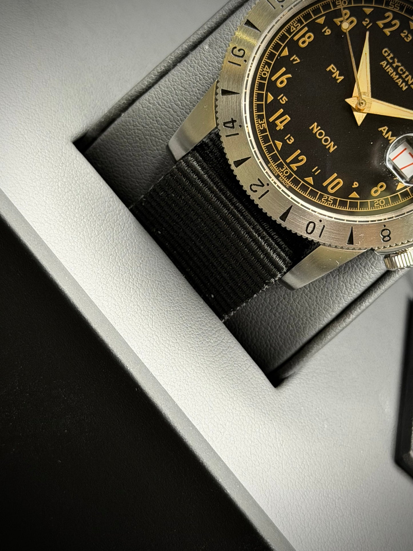 Glycine Noon