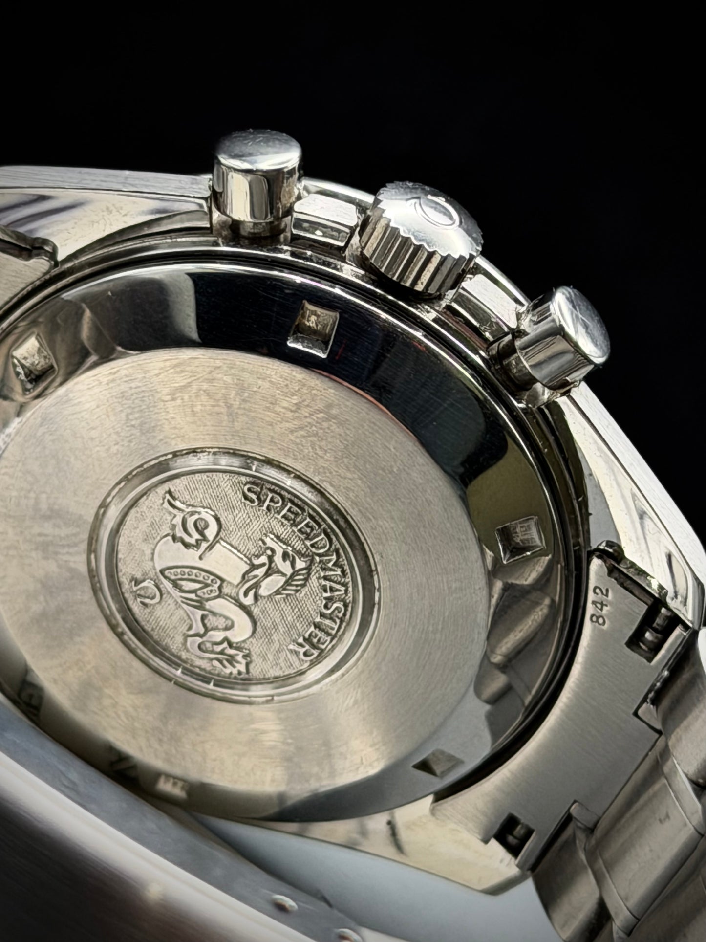Omega Broad Arrow