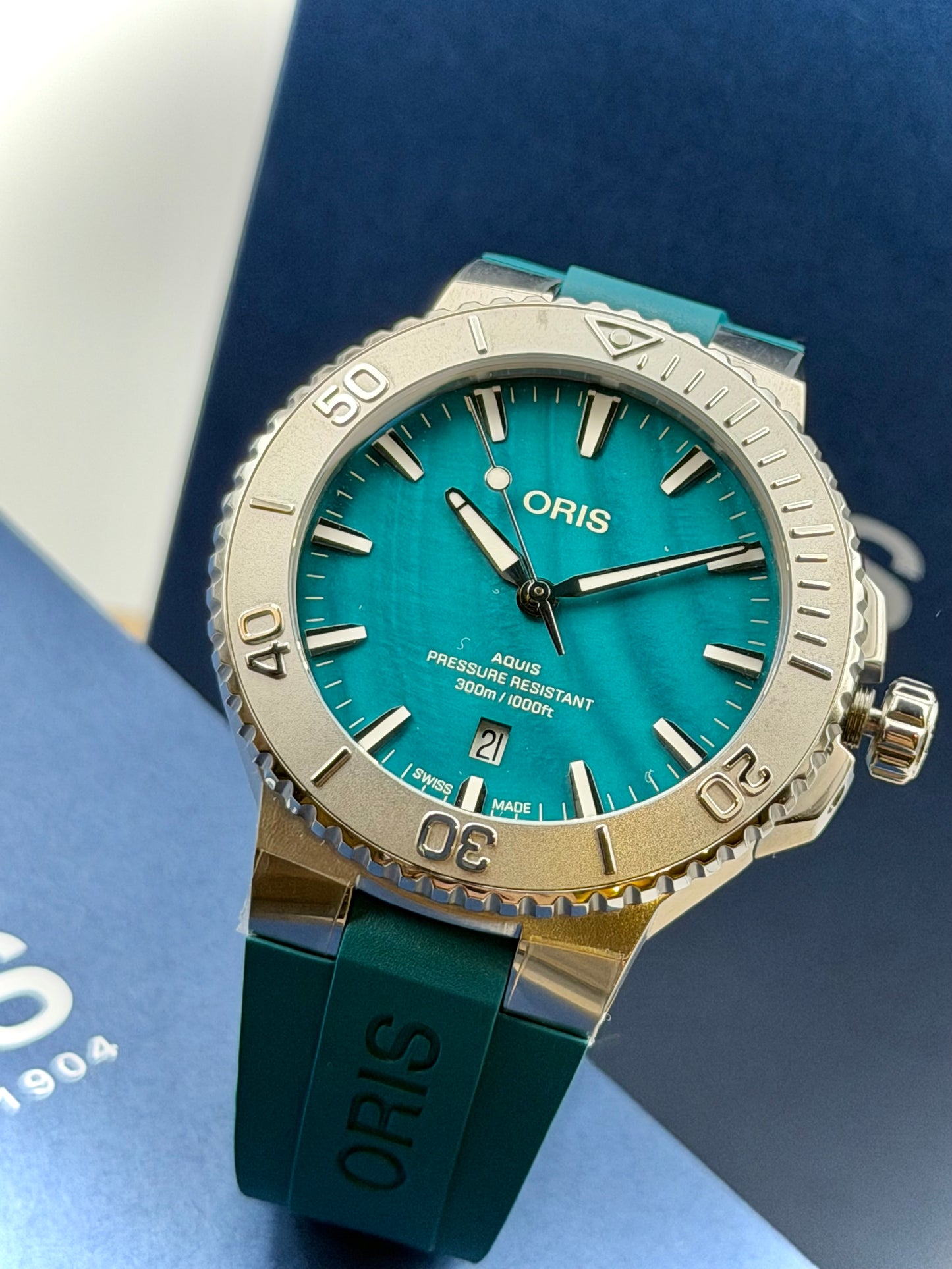 Oris Aquis New York Harbor L.E.