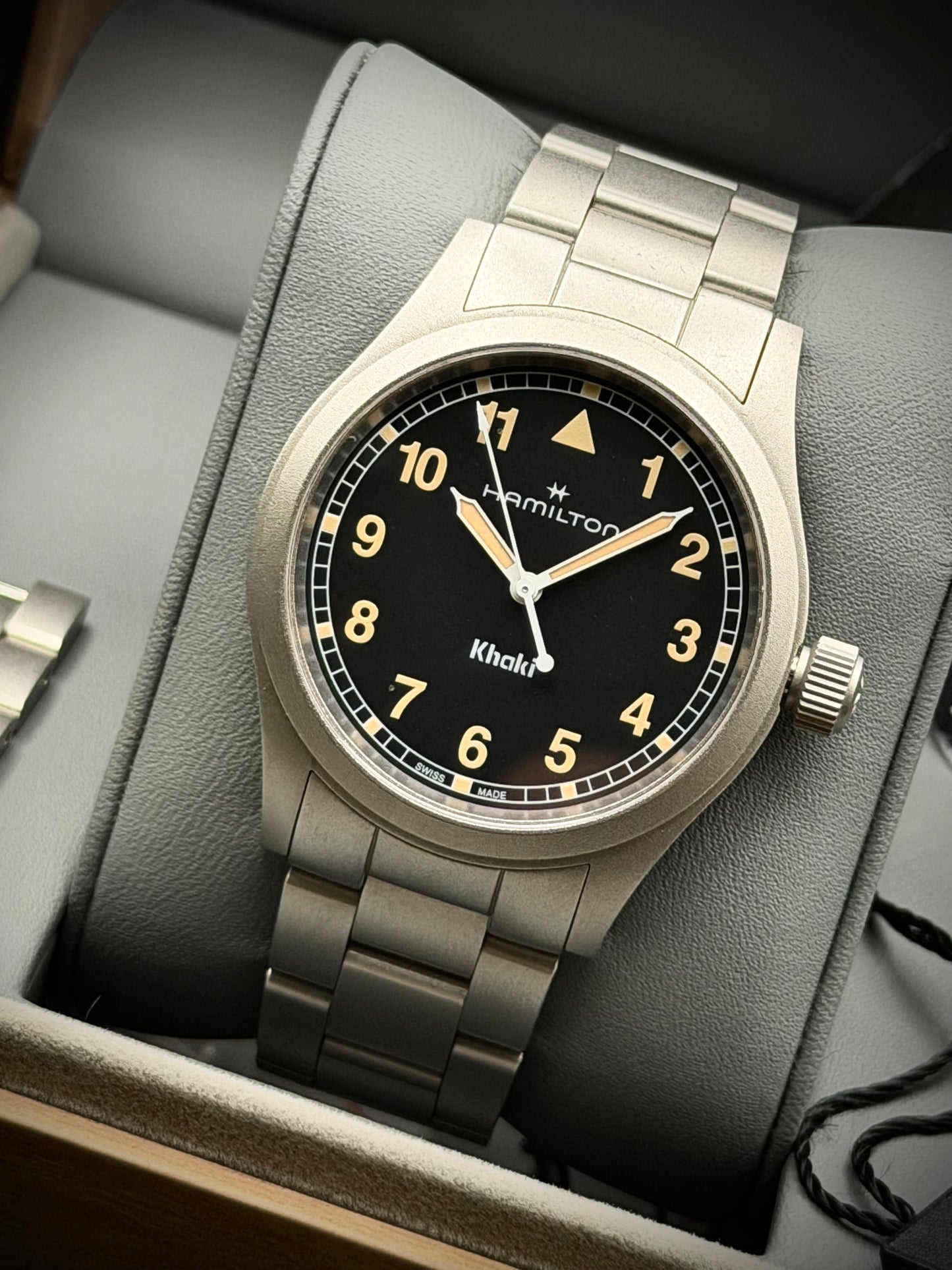 Hamilton Khaki Field Quartz