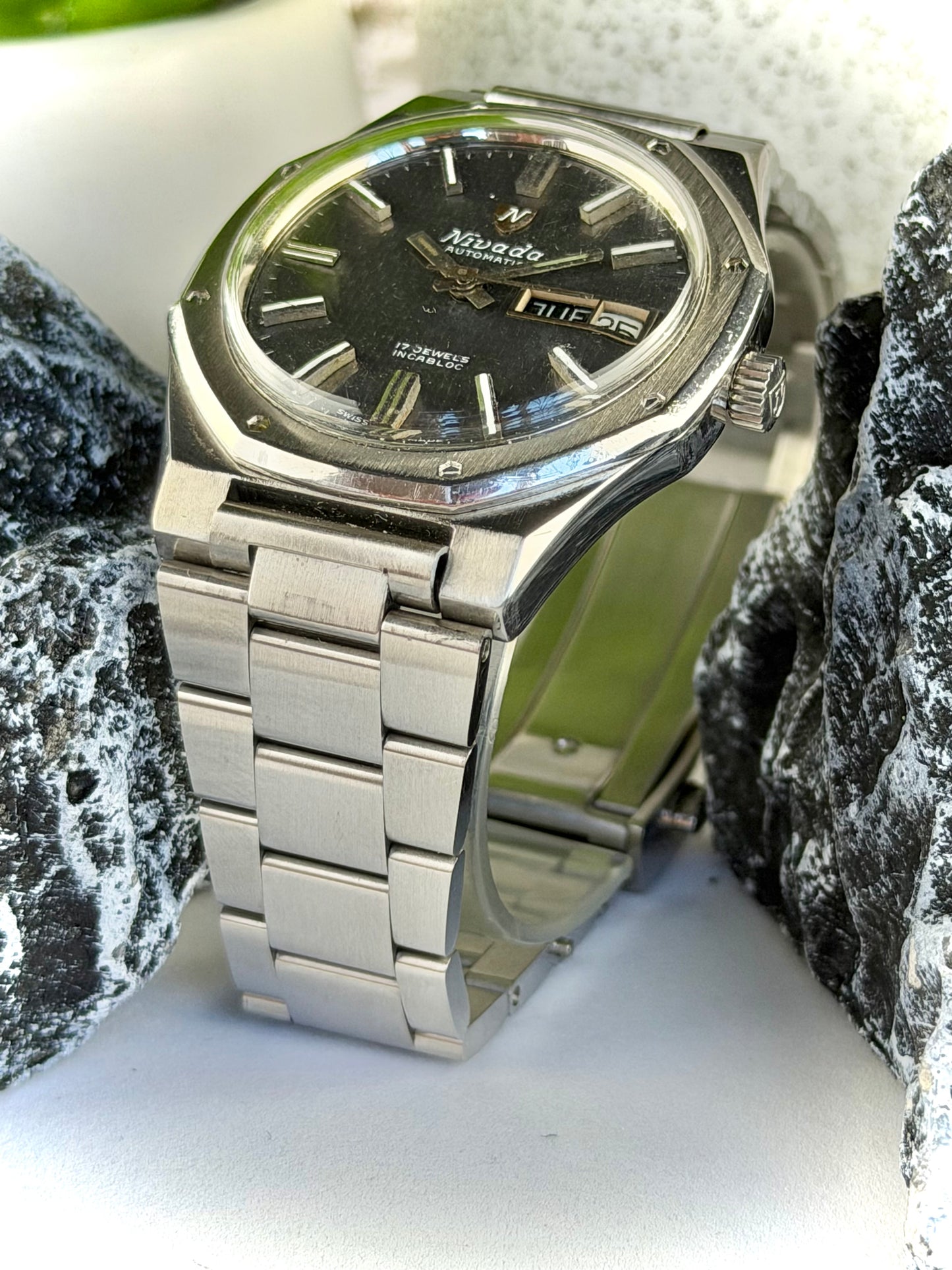 Nivada F77 (Vintage)