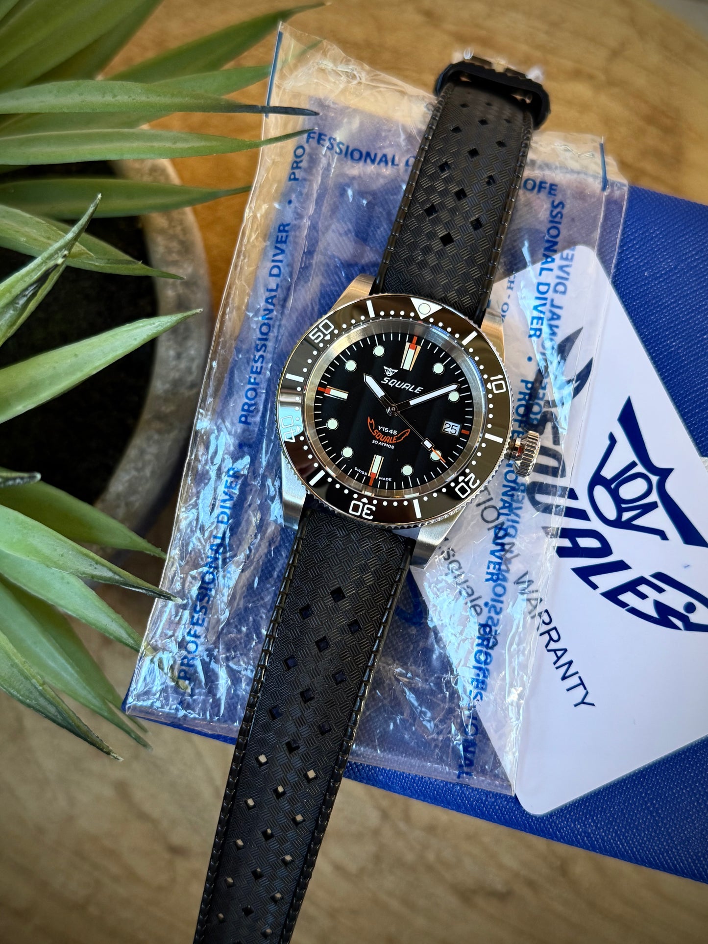 Squale 1545 Black Rubber