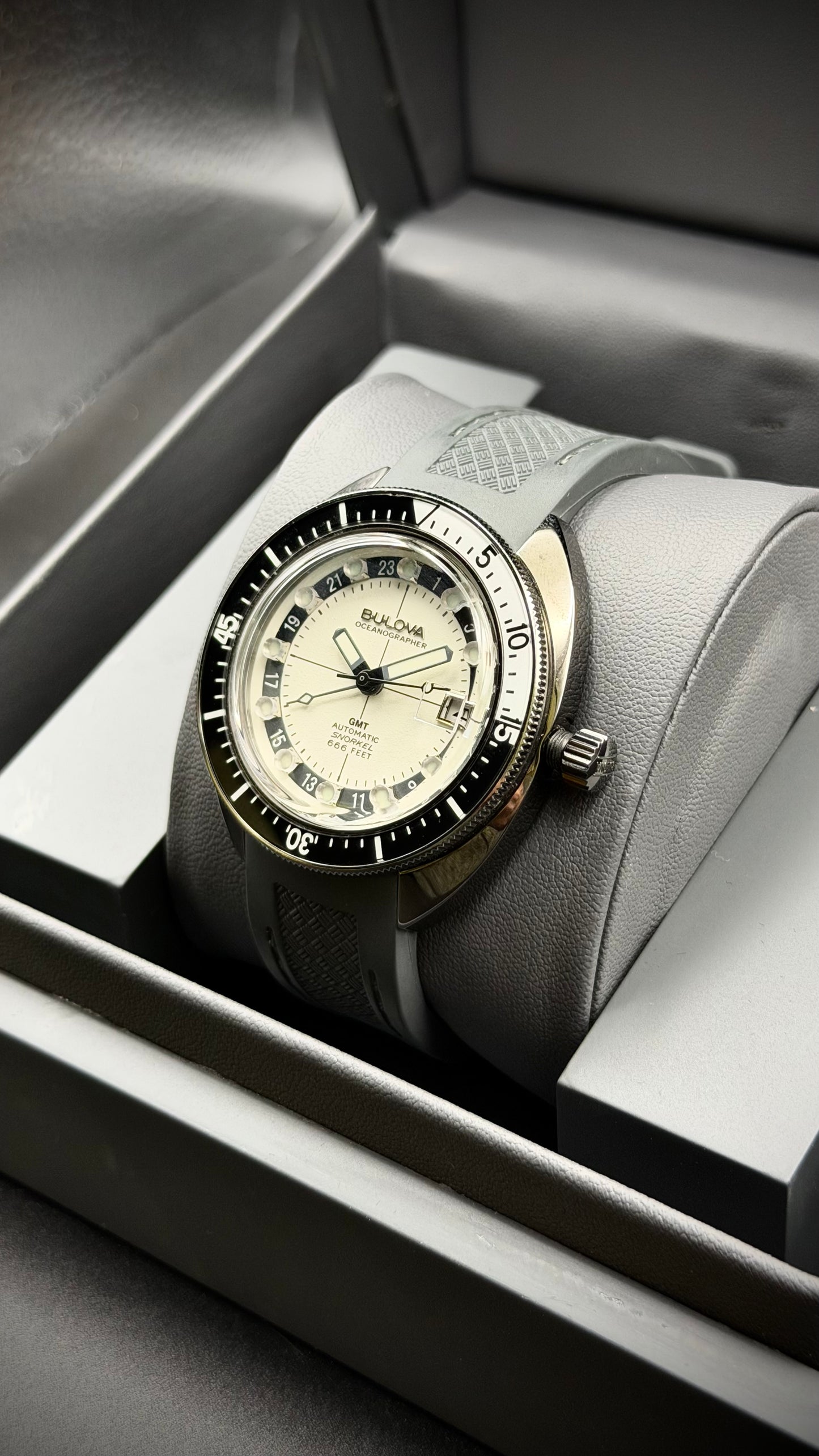 Bulova Oceanographer GMT Full Lume