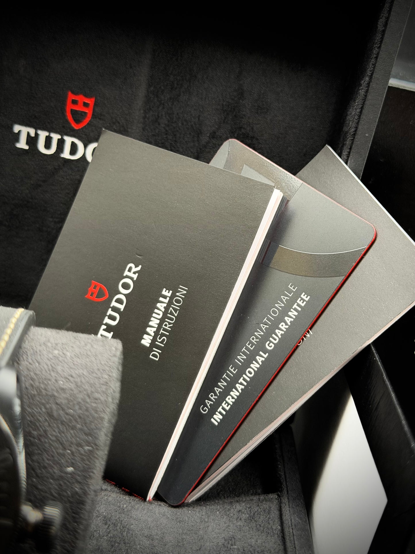 Tudor Black Bay Full Black