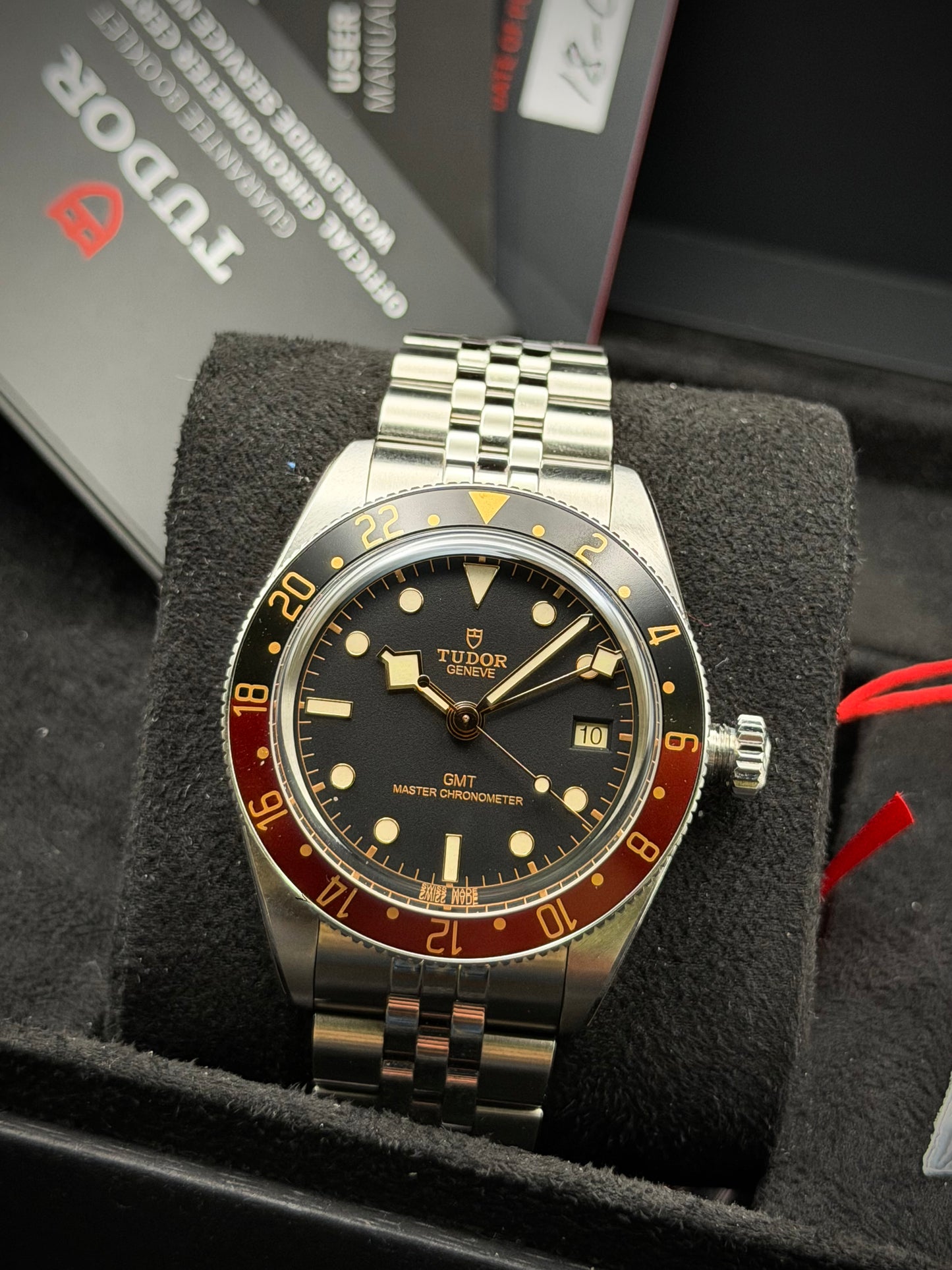 Tudor Black Bay GMT