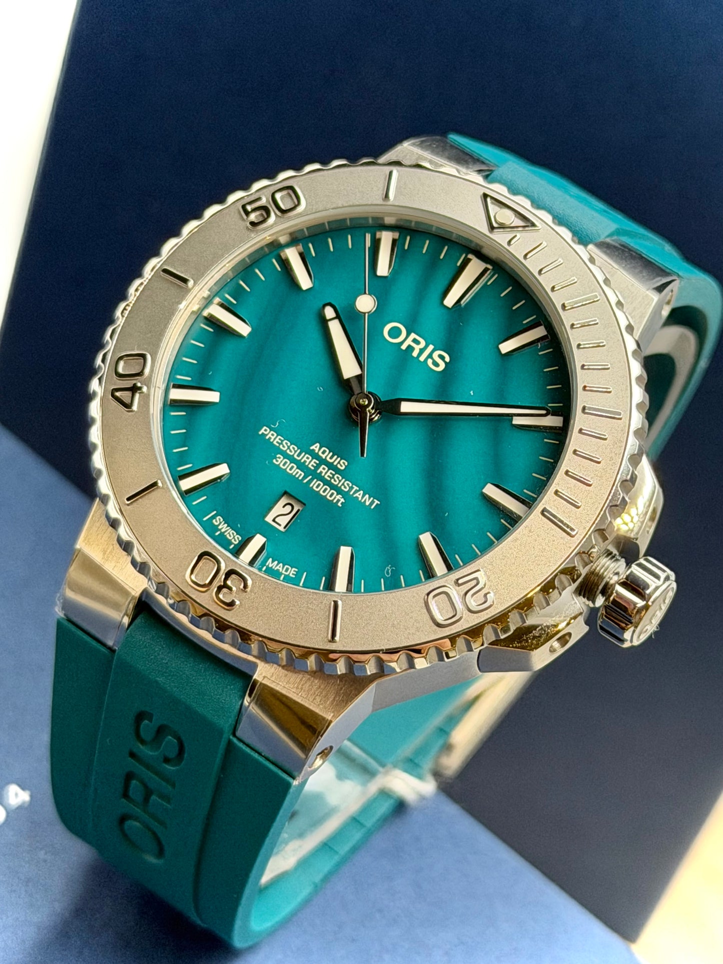 Oris Aquis New York Harbor L.E.